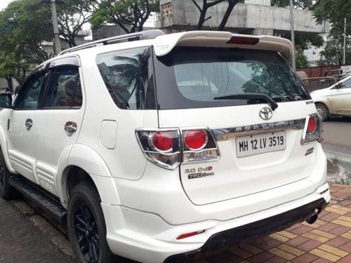 Used Toyota Fortuner 4x2 AT car at low price