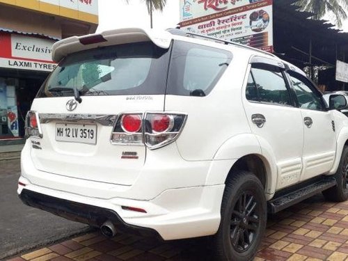 Used Toyota Fortuner 4x2 AT car at low price