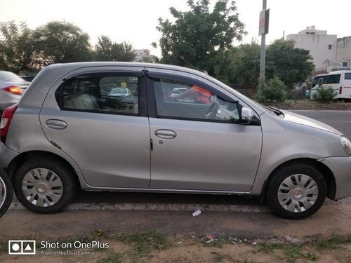 Toyota Etios Liva V 2016 MT for sale