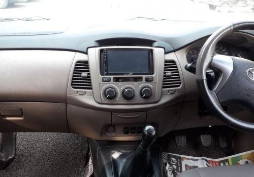 Toyota Innova 2016 MT for sale