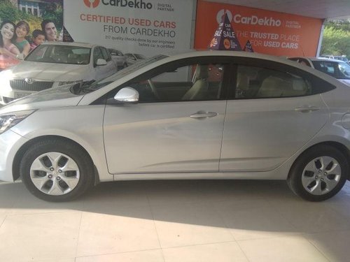 Used Hyundai Verna MT car at low price