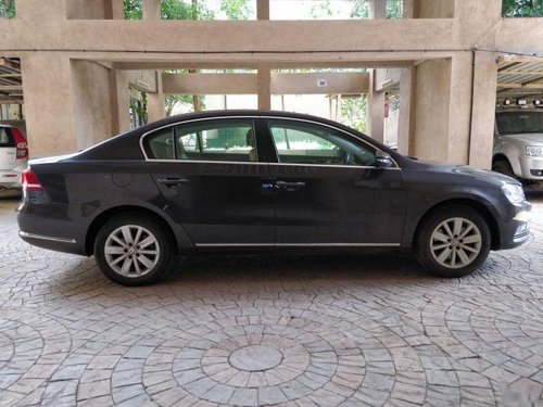 Volkswagen Passat 2011 AT for sale
