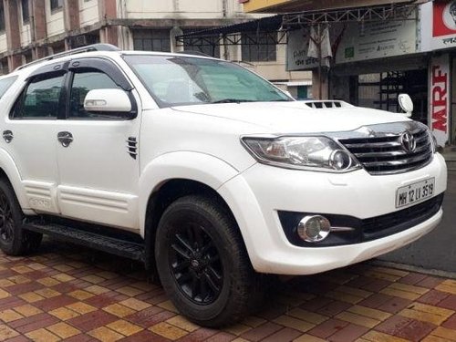 Used Toyota Fortuner 4x2 AT car at low price