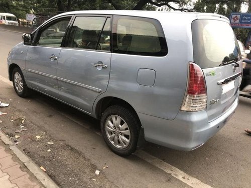 Used Toyota Innova 2.5 VX 7 STR BSIV 2011 MT for sale