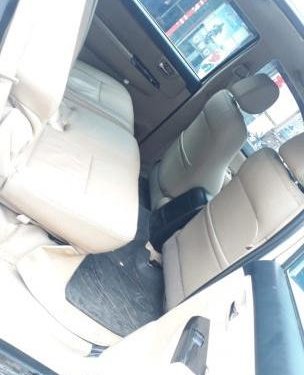 Used Toyota Fortuner 4x2 AT car at low price