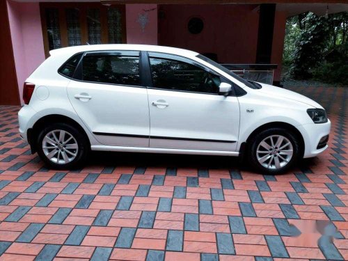 Volkswagen Polo Highline Petrol, 2015, Petrol MT for sale 