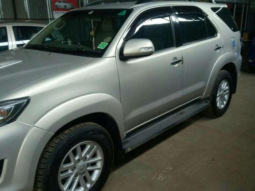 Toyota Fortuner 3.0 4x4 MT, 2012, Diesel for sale 