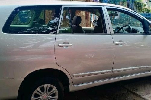 Used Toyota Innova MT car at low price