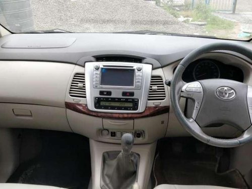 Toyota Innova 2.5 VX 7 STR BS-IV, 2012, Diesel MT for sale 