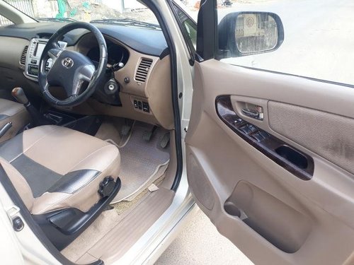 Toyota Innova 2012-2013 2.5 VX (Diesel) 8 Seater MT for sale