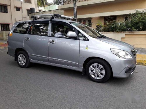 Toyota Innova 2.5 G4 8 STR, 2016, Diesel MT for sale 