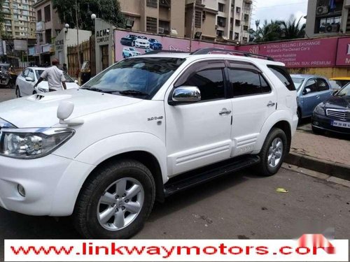 Toyota Fortuner 3.0 4x4 MT, 2011, Diesel for sale 