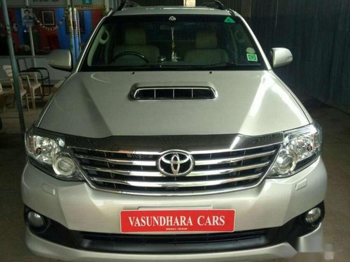 Toyota Fortuner 3.0 4x4 MT, 2012, Diesel for sale 