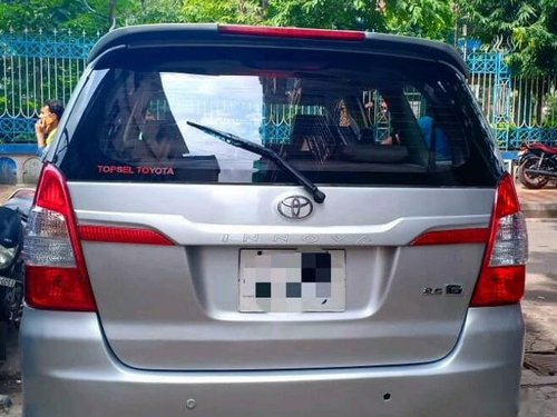 Used Toyota Innova MT car at low price