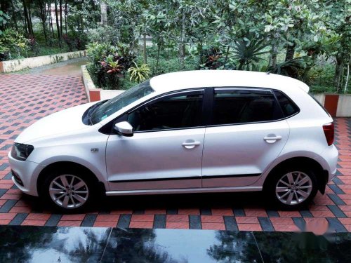 Volkswagen Polo Highline Petrol, 2015, Petrol MT for sale 