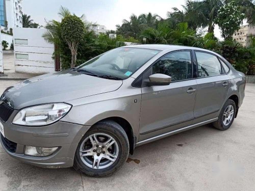 Skoda Rapid 2013 MT for sale 