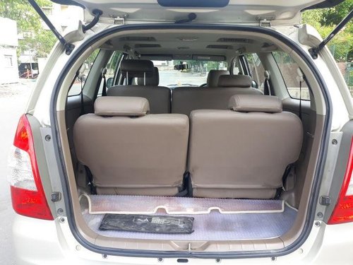 Toyota Innova 2012-2013 2.5 VX (Diesel) 8 Seater MT for sale