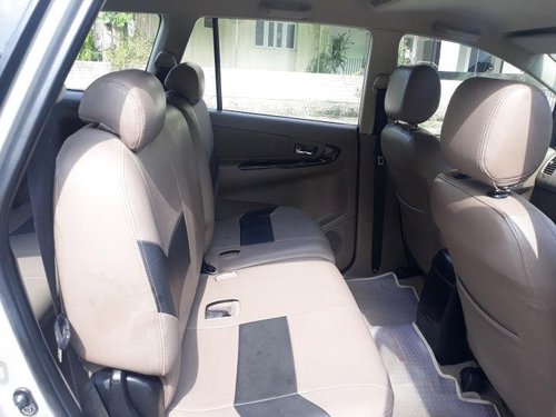 Toyota Innova 2012-2013 2.5 VX (Diesel) 8 Seater MT for sale