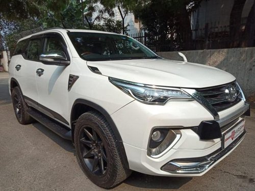 Toyota Fortuner 2011-2016 4x4 AT for sale