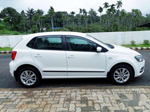 Volkswagen Polo Highline Petrol, 2015, Petrol MT for sale 