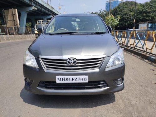 Toyota Innova 2013 MT for sale