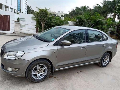 Skoda Rapid 2013 MT for sale 