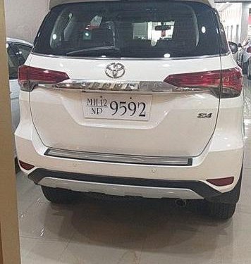 2017 Toyota Fortuner 4x4 AT for sale at low price