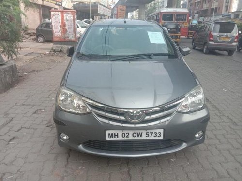 Toyota Etios V MT 2013 for sale