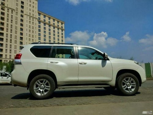 Used Toyota Land Cruiser AT car at low price