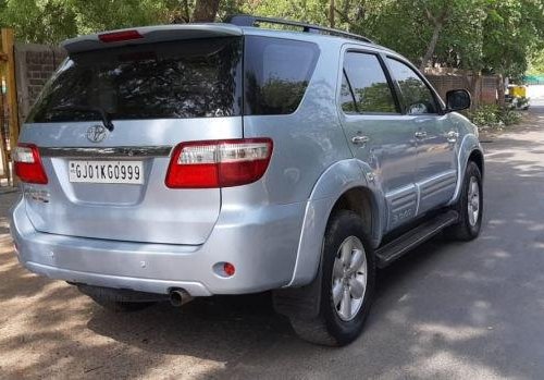 Toyota Fortuner 2009-2011 3.0 Diesel MT for sale