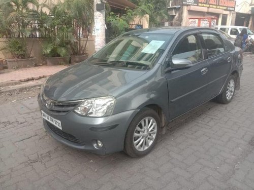 Toyota Etios V MT 2013 for sale