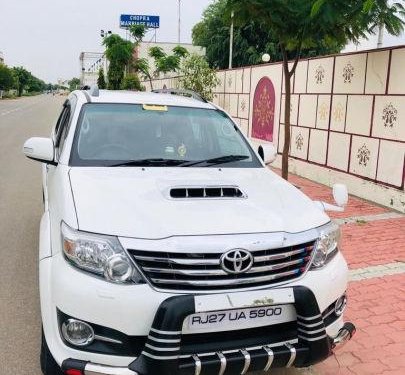 Toyota Fortuner 2011-2016 4x4 MT for sale