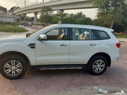 Used Ford Endeavour AT car at low price