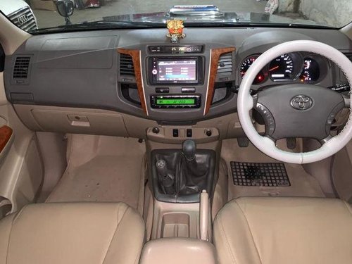 Used Toyota Fortuner MT car at low price