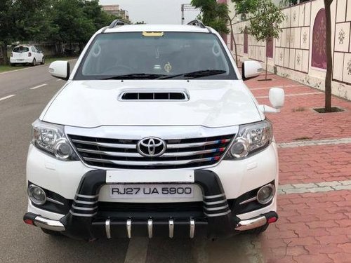 Toyota Fortuner 2011-2016 4x4 MT for sale