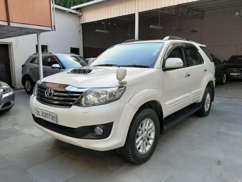 Toyota Fortuner 2011-2016 4x4 MT for sale