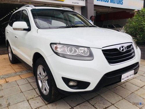 Used Hyundai Santa Fe 4x4 MT car at low price