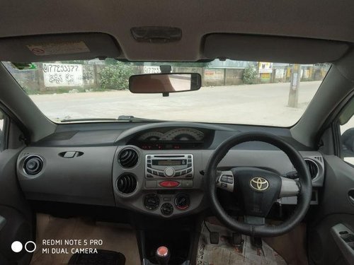 Used Toyota Etios VX MT car at low price