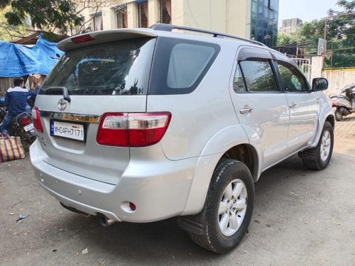 Toyota Fortuner 2009-2011 3.0 Diesel MT for sale