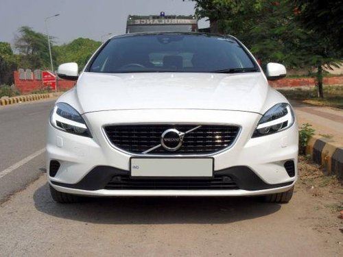 Volvo V40 2015-2016 D3 R-Design AT for sale