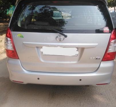 Used Toyota Innova MT car at low price