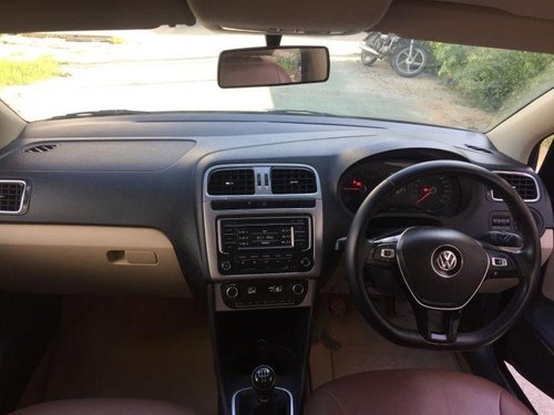 Volkswagen Polo 1.5 TDI Highline 2014 MT for sale