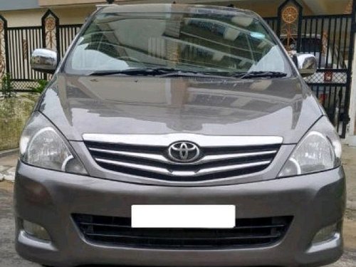 Toyota Innova 2004-2011 2009 MT for sale