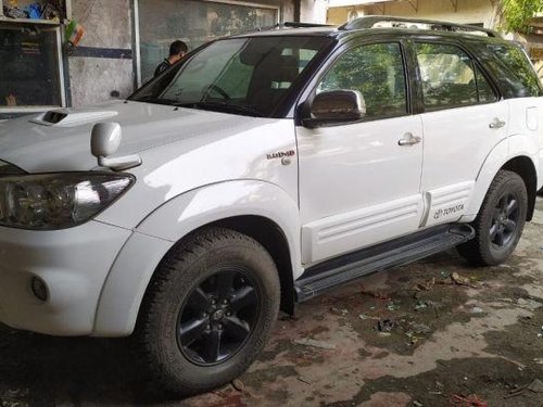 Used Toyota Fortuner 3.0 Diesel 2009 MT for sale