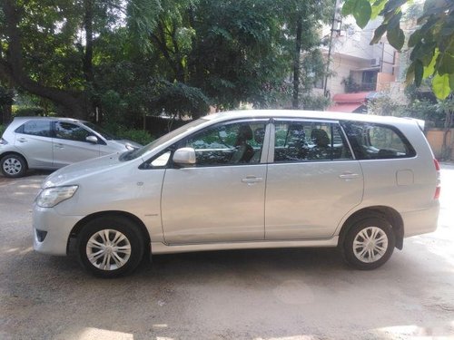 Used Toyota Innova MT car at low price