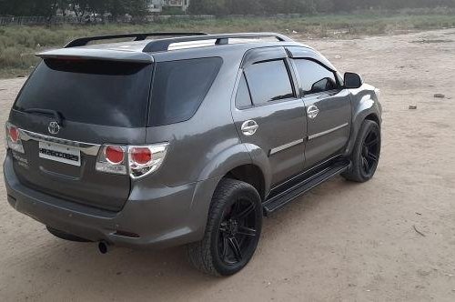 Used 2012 Toyota Fortuner 4x4 MT for sale