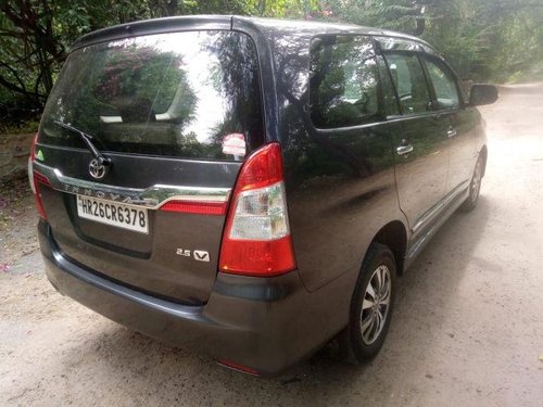 Used Toyota Innova MT 2004-2011 car at low price