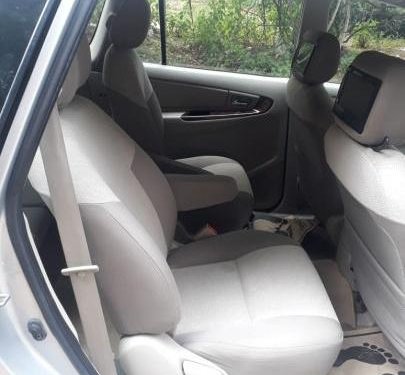 Toyota Innova 2013 MT for sale