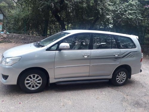 Toyota Innova 2013 MT for sale