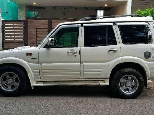 Mahindra Scorpio SLX 2.6 Turbo 8 Str 2006 MT for sale 